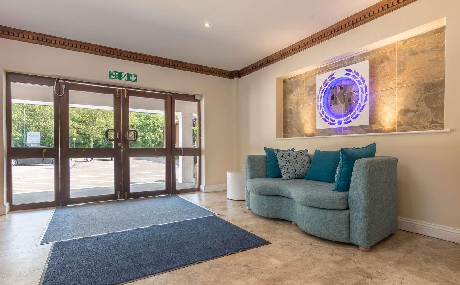 Best Western Rockingham Forest Hotel Corby Bagian luar foto