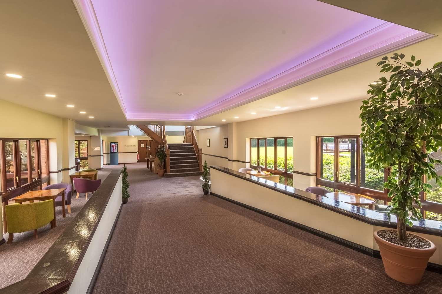 Best Western Rockingham Forest Hotel Corby Bagian luar foto