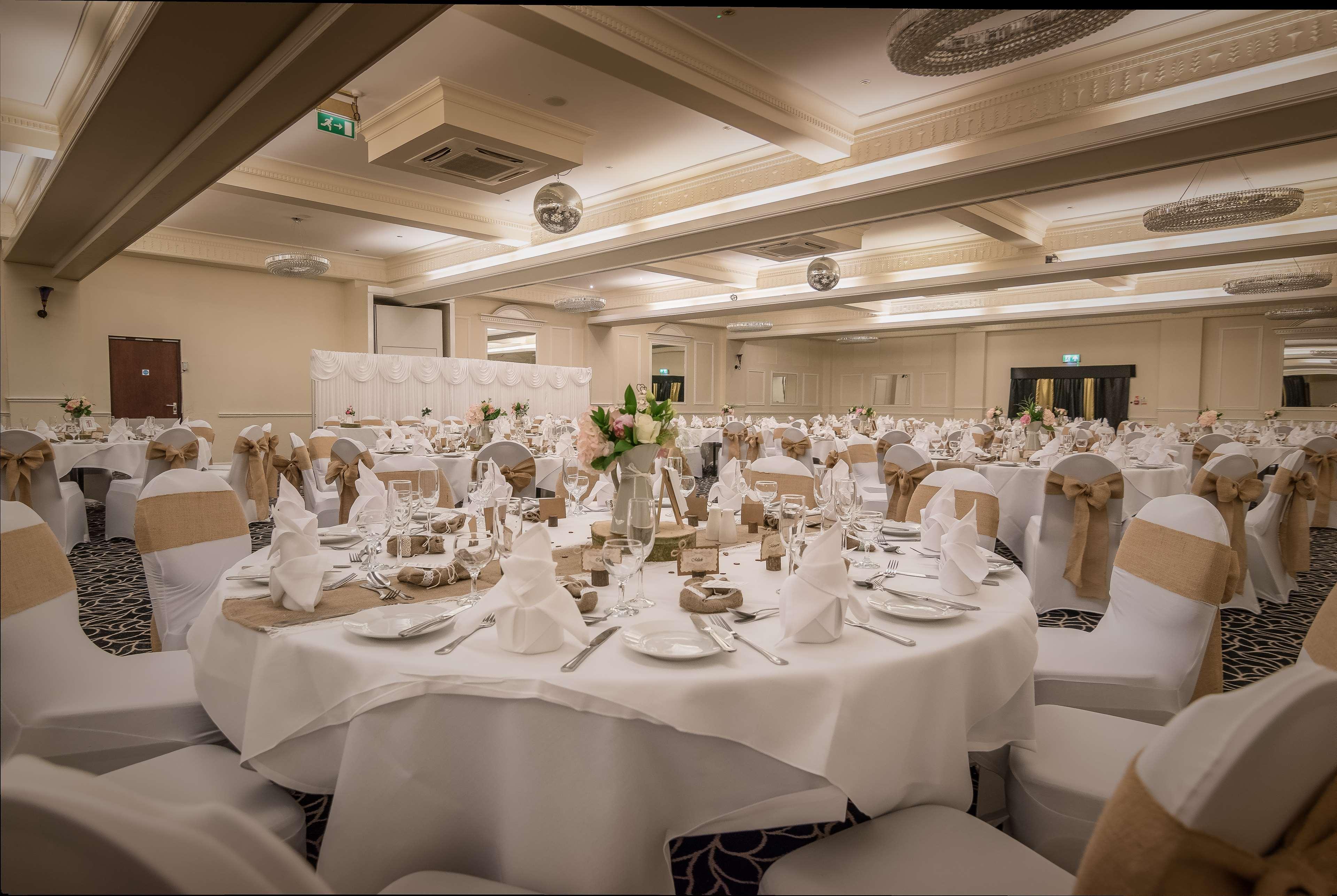 Best Western Rockingham Forest Hotel Corby Bagian luar foto