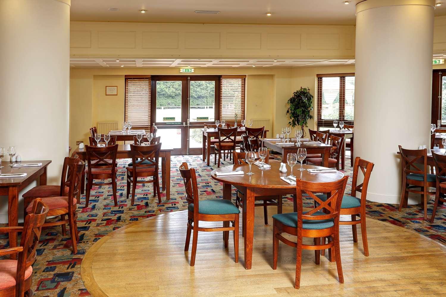 Best Western Rockingham Forest Hotel Corby Bagian luar foto