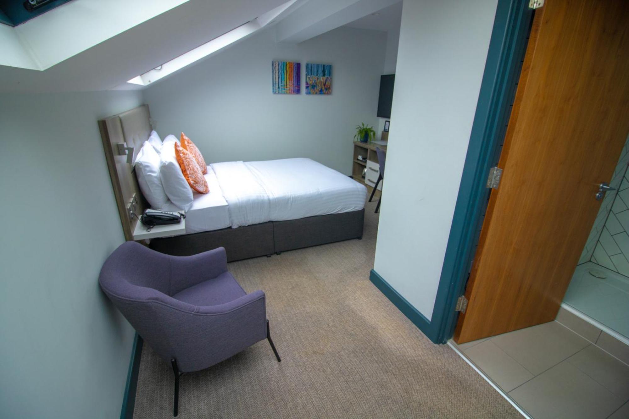 Best Western Rockingham Forest Hotel Corby Bagian luar foto