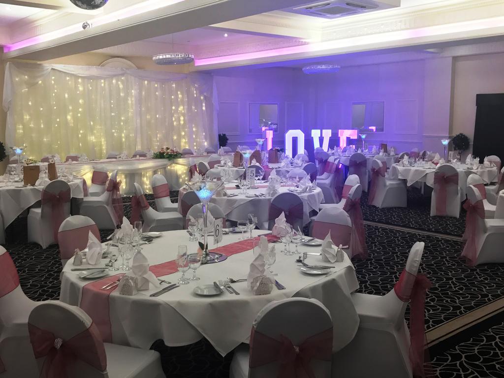 Best Western Rockingham Forest Hotel Corby Bagian luar foto